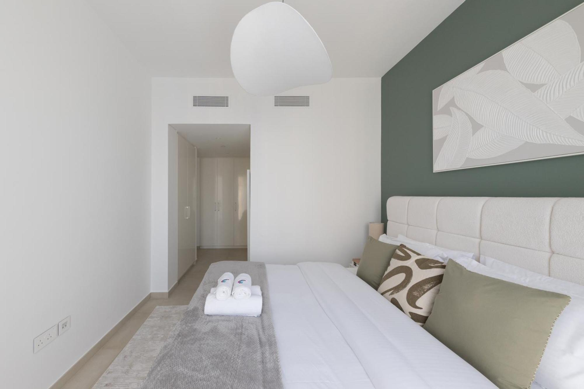 3br And Maids Burj Khalifa And Fountain View For 8 Guests Apartment *